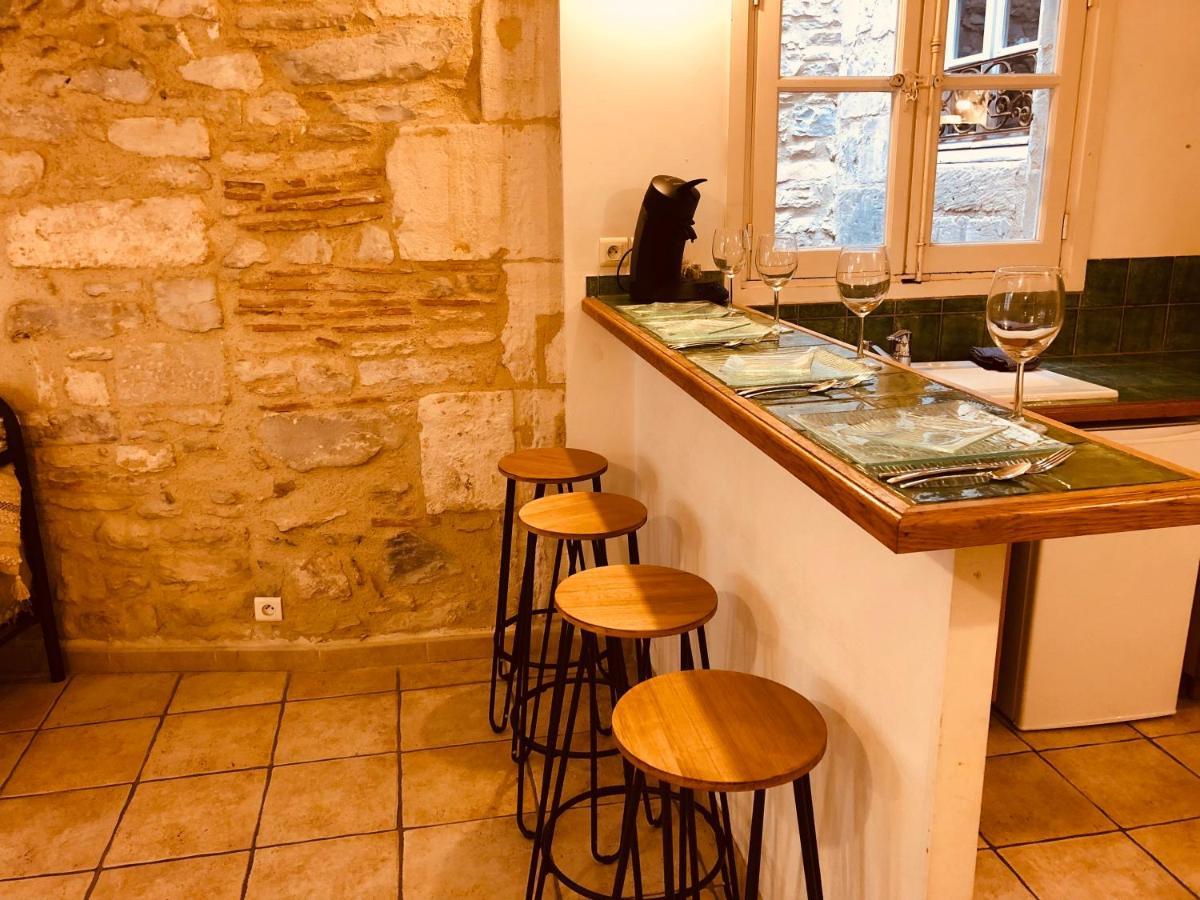 Le Moka Charmant Appartement Au Coeur De Ville Ним Экстерьер фото