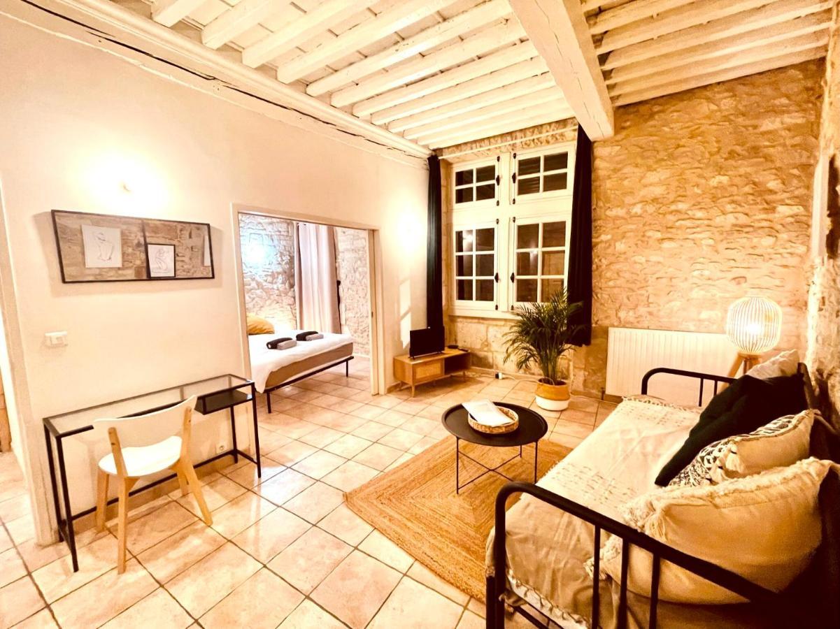 Le Moka Charmant Appartement Au Coeur De Ville Ним Экстерьер фото